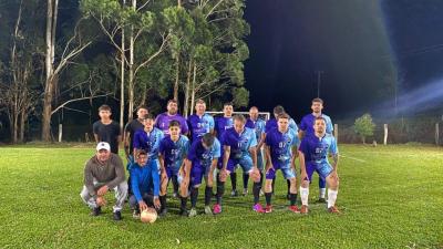 Semana de muitos jogos no Campeonato de Futebol Sete do Recanto Esportivo 