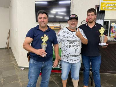 Ademir e Girélli são os Campeões do Festival "Os Reis do Truco" em duplas 2025 