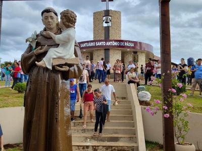Rio Bonito do Iguaçu vive momento histórico com elevação da Paróquia Santo Antônio a Santuário da Esperança