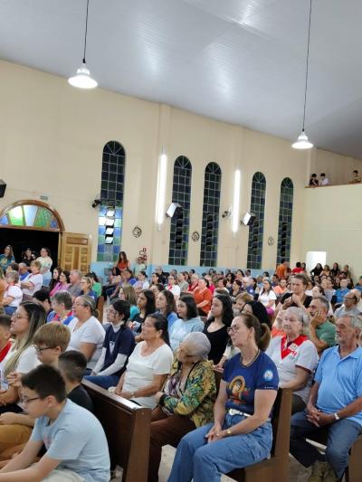 2º Dia do Tríduo em Honra a São José reúne centenas de fiéis em Laranjeiras do Sul