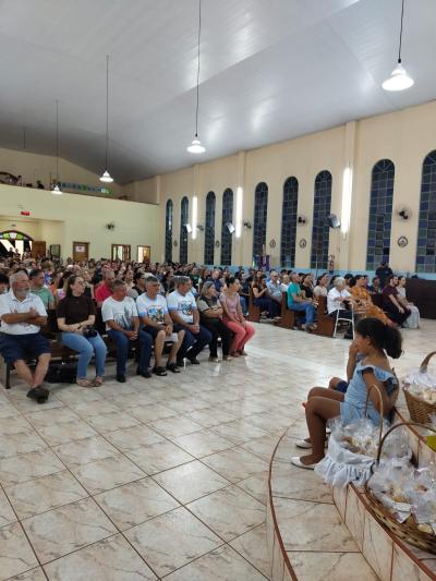 Missa Solene em Louvor a São José reúne fiéis no bairro Cristo Rei