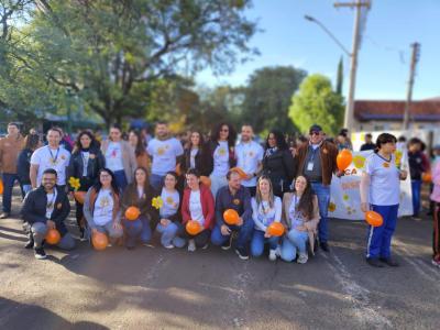 Laranjeiras do Sul realizou a Caminhada alusiva ao Maio Laranja