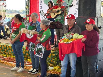 LS: Assentamento 8 de Junho celebra aniversário com almoço gratuito 