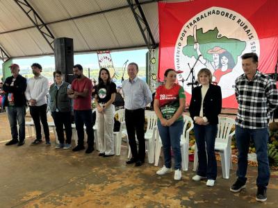 LS: Assentamento 8 de Junho celebra aniversário com almoço gratuito 