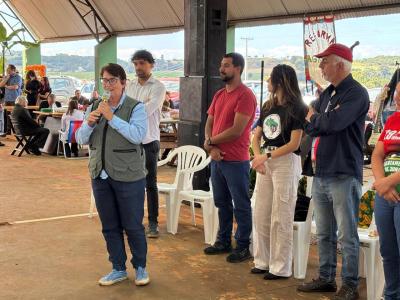 LS: Assentamento 8 de Junho celebra aniversário com almoço gratuito 