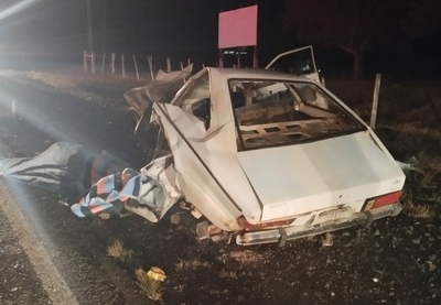 LS: Duas pessoas morrem em acidente na PR 158 envolvendo Corcel e Caminhonete 