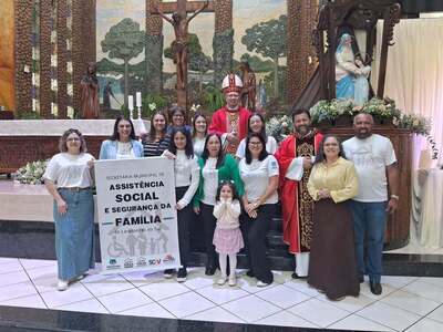 Novenas da Padroeira Sant´Ana iniciaram nesta sexta (17)