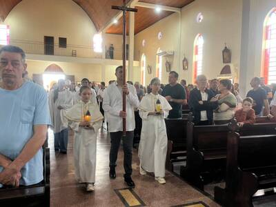 Bispo Dom Amiton Presidiu a Santa Missa em louovr a Nossa Senhora do Monte Claro 