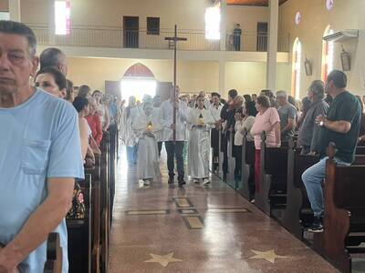 Bispo Dom Amiton Presidiu a Santa Missa em louovr a Nossa Senhora do Monte Claro 