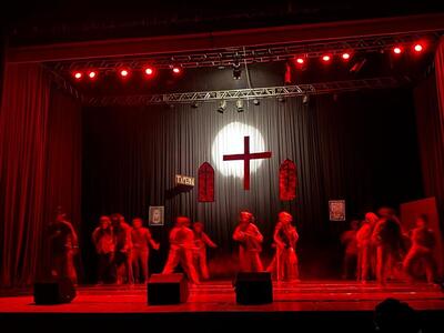 LS: Cine Teatro Iguassu lota para apresentação de “O Auto da Compadecida”