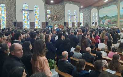 Missa das Crianças foi presidida pelo padre Aroldo 