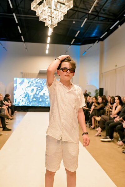 LS: Rapha Jakob celebra 17 anos de história com lançamento de coleção masculina autoral