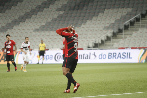 Athletico vive seu maior jejum de vitÃ³rias desde 2011, ano do rebaixamento