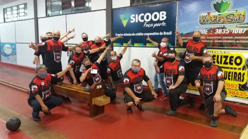 Laranjeiras do Sul - BolÃ£o do OperÃ¡rio apresenta novo uniforme