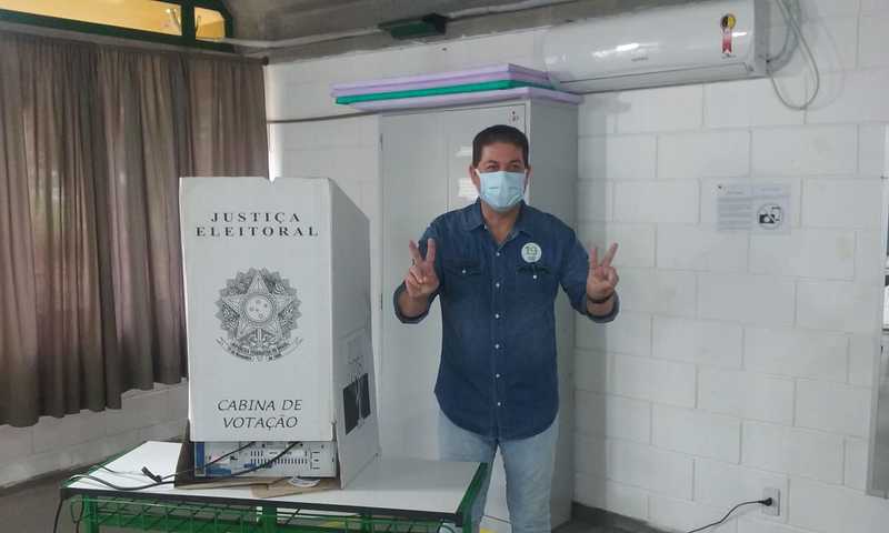 Berto Silva Ã© reeleito prefeito de Laranjeiras do Sul