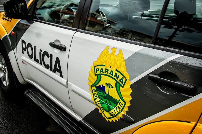 Laranjeiras: Bandidos invadem residÃªncia no bairro SÃ£o Francisco e atiram contra jovem