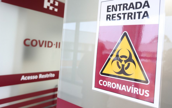 ParanÃ¡ bate de novo o recorde de mortes em um Ãºnico boletim e ultrapassa sete mil Ã³bitos pela Covid