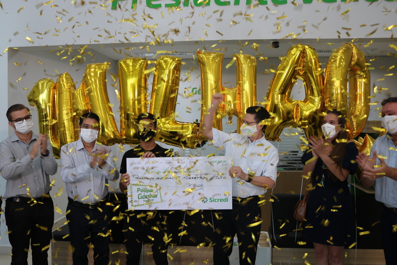 Campanha do Sicredi premia associado de Presidente Venceslau (SP) com R$ 1 milhÃ£o