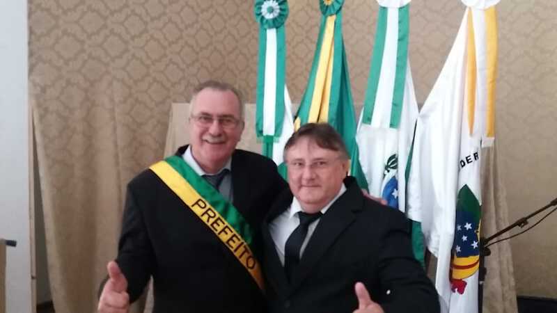 Sezar Bovino foi empossado em Rio Bonito do IguaÃ§u