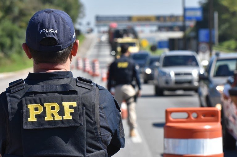 PRF encerra OperaÃ§Ã£o Ano Novo no ParanÃ¡