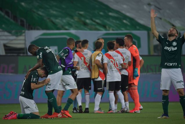 Palmeiras perde para o River Plate, leva sufoco, mas vai Ã  final da Libertadores