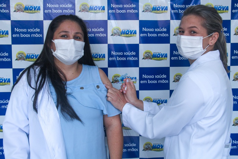 Em Nova Laranjeiras tambÃ©m jÃ¡ comeÃ§ou a vacinaÃ§Ã£o contra o coronavÃ­rus