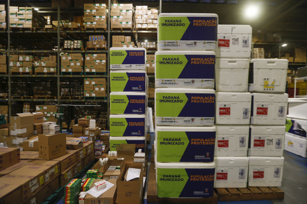 ParanÃ¡ precisa de mais 40 mil doses para fechar primeira fase de vacinaÃ§Ã£o