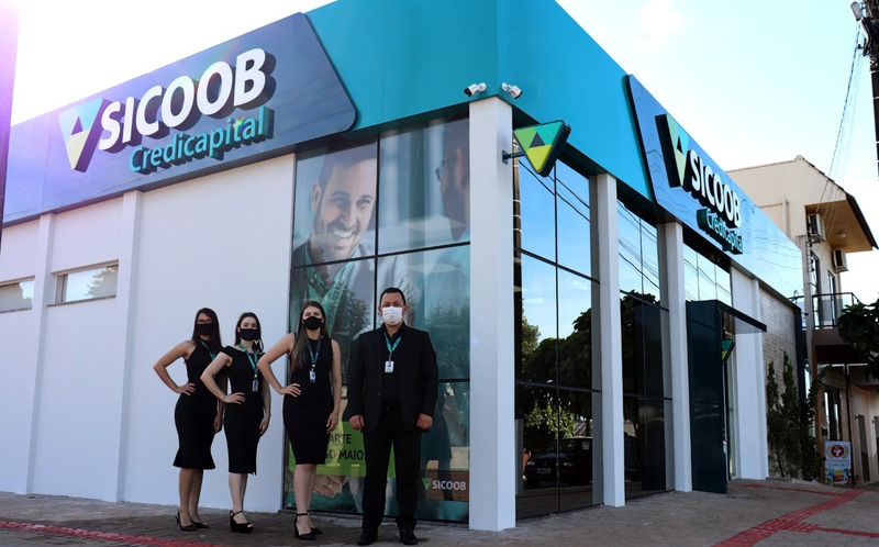 Sicoob Credicapital reinaugura ampla e moderna agÃªncia em Catanduvas