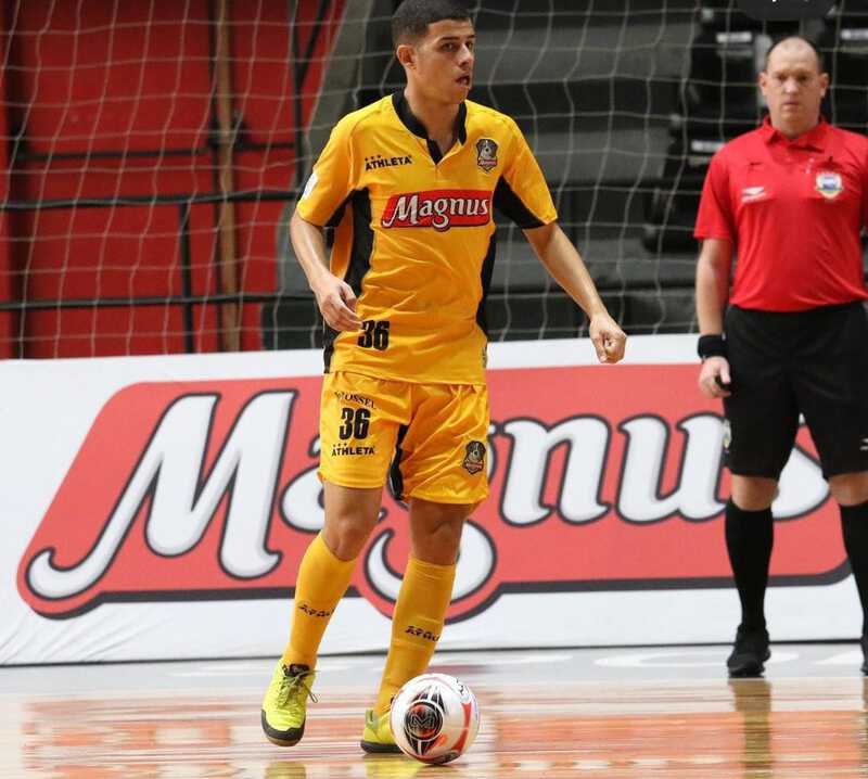 Arbitro Alfredo Carlos Wagner â€œLaranjeirenseâ€ apitou a Final da Super Copa de Futsal 2021 