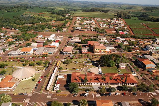 Rio Bonito do IguaÃ§u comemora 29 anos nesta sexta-feira 