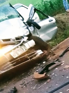 Laranjeiras: TrÃªs pessoas ficam feridas em acidente na PR 565