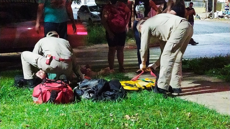 Laranjeiras: Motociclista fica ferido apÃ³s acidente na Av. Ãlvaro Natel de Camargo
