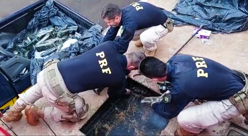 GuaÃ­ra: PRF prende pai e filho transportando quase meia tonelada de maconha 
