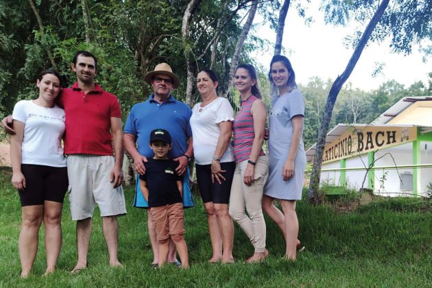 FamÃ­lia do Sudoeste aposta em capacitaÃ§Ã£o e consegue construir o prÃ³prio laticÃ­nio