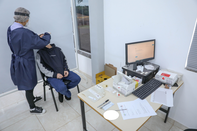 Laranjeiras do Sul - Prefeitura comeÃ§ou a aplicar testes rÃ¡pidos para o diagnÃ³stico da Covid-19