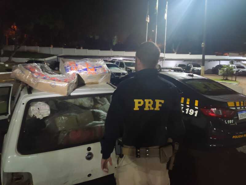 N. Laranjeiras: PRF prende homem envolvido em saque de carga