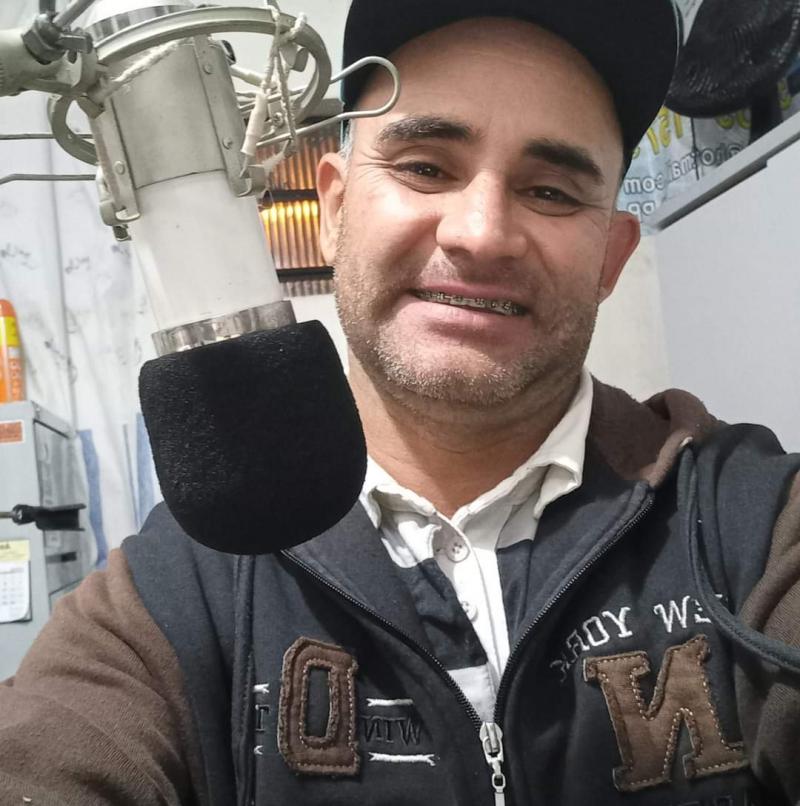 Rio Bonito: Locutor da RÃ¡dio Rio Bonito FM Ã© assassinado