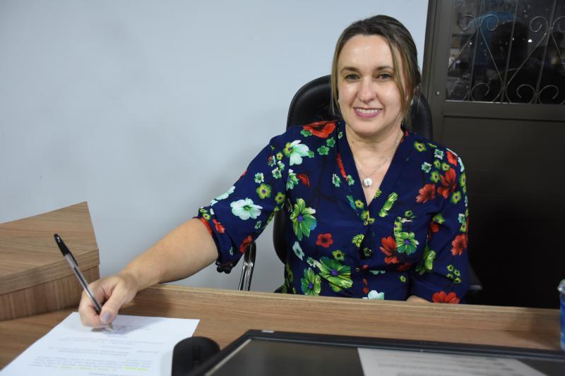 Vereadora Valeide propÃµe isenÃ§Ã£o de IPTU para pessoas com deficiÃªncia