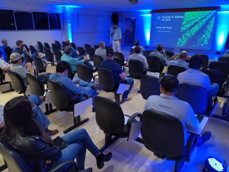 Coprossel e Bayer fazem o lanÃ§amento regional de novo inseticida para controle de percevejo na soja 