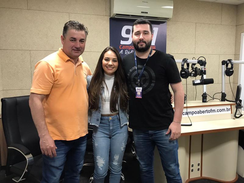  Cantora Eduarda Barbosa Participa do Programa Tarde em Movimento