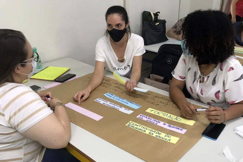 Secretaria de EducaÃ§Ã£o capacita pedagogos com oficinas sobre o Novo Ensino MÃ©dio