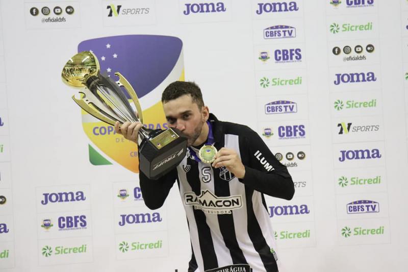 Gabriel Guedes CampeÃ£o da Copa do Brasil de Futsal com CearÃ¡ participa do Giro Esportivo