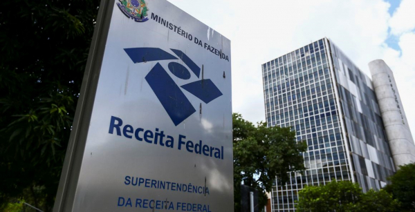 Receita Federal realiza leilÃ£o no ParanÃ¡ de mercadorias apreendidas. Veja como participa