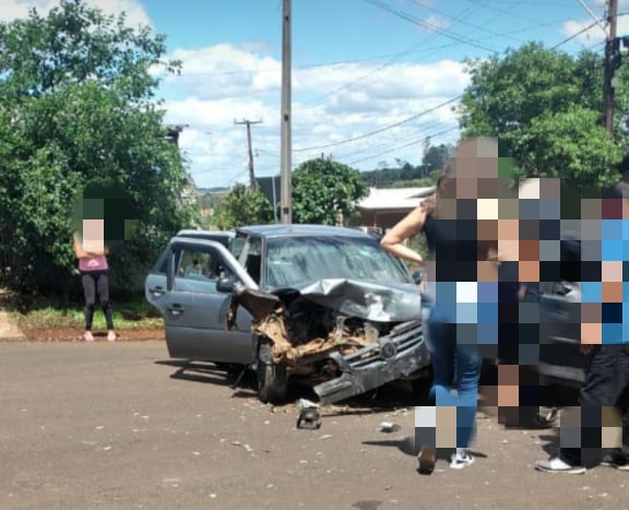 Laranjeiras: Mulher fica ferida em acidente no bairro Presidente Vargas