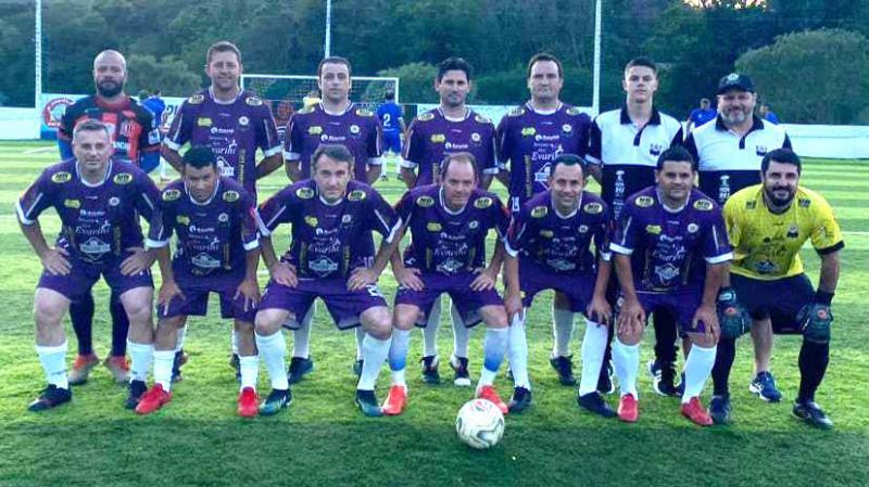Os Malas/ Laranjeiras vencem em Coronel na Copa HE Master Sub 40 e asseguram classificaÃ§Ã£o para as quartas de finais.