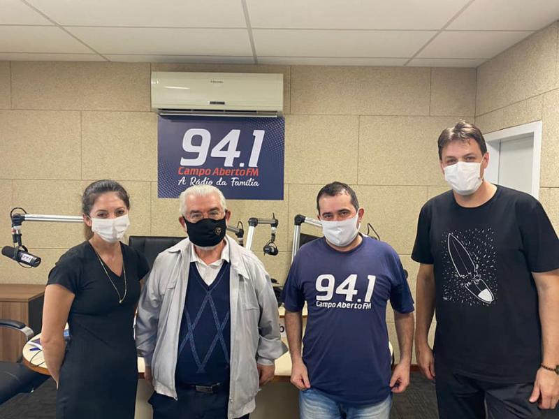 Padre Domenico participa da programaÃ§Ã£o da Campo Aberto FM para explanar sobre a ImportÃ¢ncia da FormaÃ§Ã£o Continuada