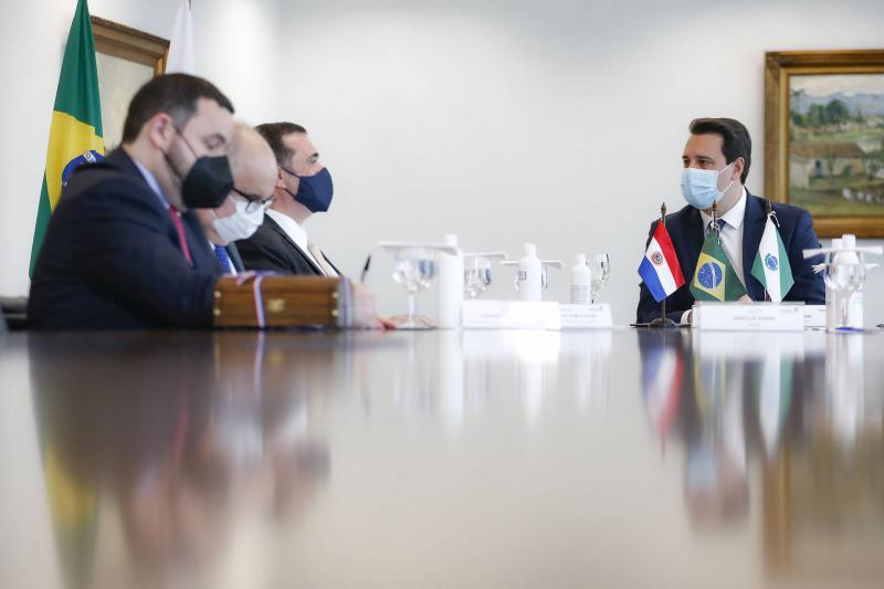 ParanÃ¡ e Paraguai buscam ampliar parcerias via Porto de ParanaguÃ¡