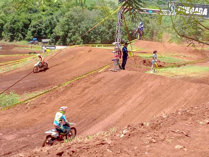 Tudo Pronto para o Motocross e Rodeio Country em Rio Bonito do IguaÃ§u