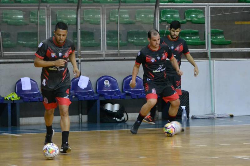 OperÃ¡rio Laranjeiras vence o Marreco e fica a um empate do tÃ­tulo da LFP