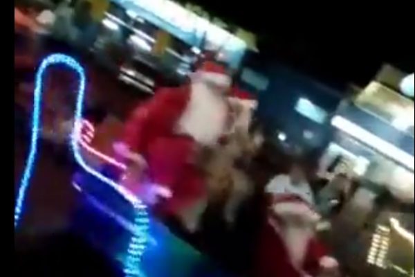 Papai Noel Ã© roubado enquanto distribuÃ­a balas no interior do ParanÃ¡.